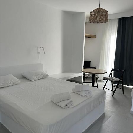 Eleni'S Studios Каравостаси Экстерьер фото